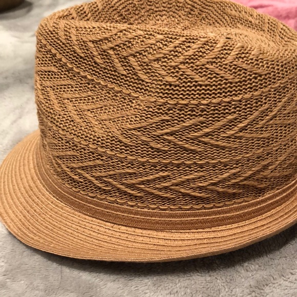 Hat - Picture 3 of 4